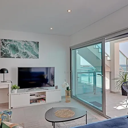 Ocean Chic By The Apartment Albufeira