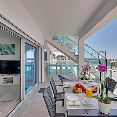 Apartment Ocean Chic By The *